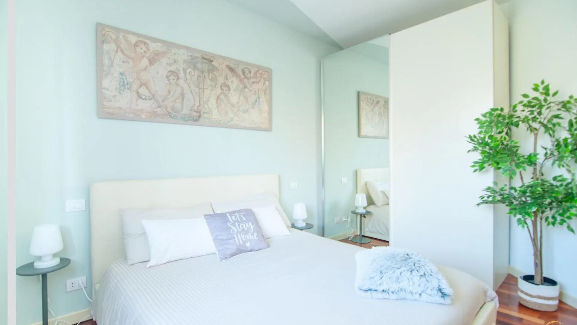 Apartament Domus Liuto Salò