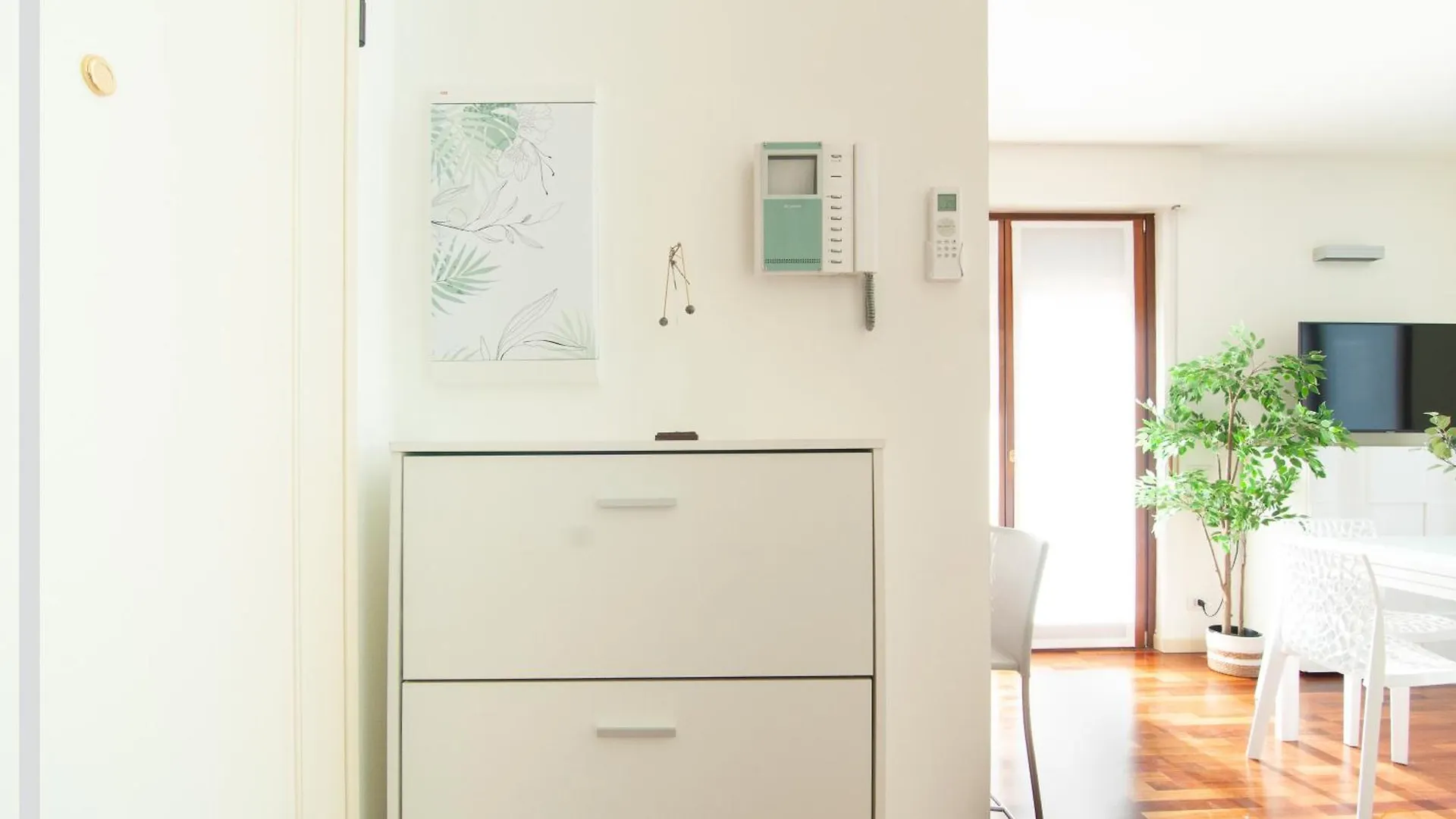 Apartament Domus Liuto Salò 0*,  Włochy