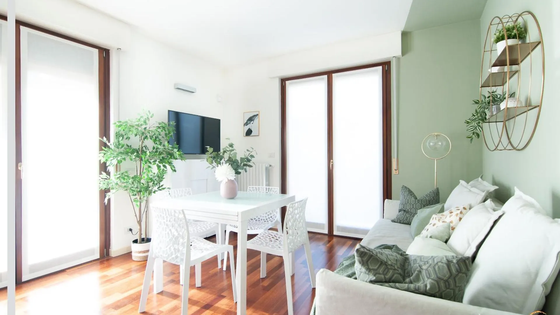 Apartament Domus Liuto Salò